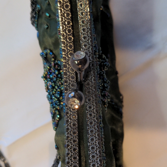 Green Dress Clutch with 2 strap lengths - Picture 4 of 6